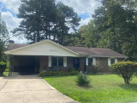 920 E 38th Ave, Pine Bluff, AR 71601