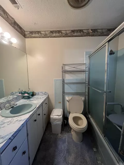 Bath - 920 E 38th Ave, Pine Bluff, AR 71601 photo 2 of 2