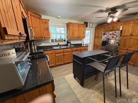 Kitchen - 50 Greene Rd 561, Marmaduke, AR 72443 photo 2 of 2