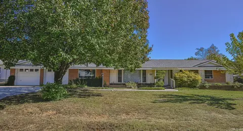 1204 Texas St, Mena, AR 71953