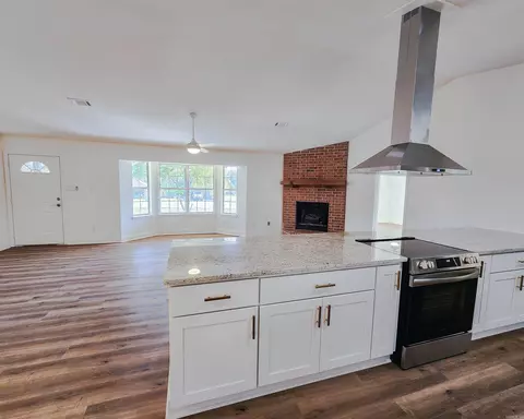 40 Haley Cir, Conway, AR 72032 photo 6