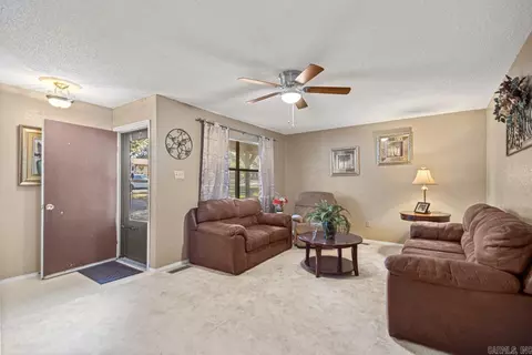594 Joyce Dr, Benton, AR 72019 photo 7