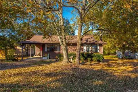 594 Joyce Dr, Benton, AR 72019 photo 3