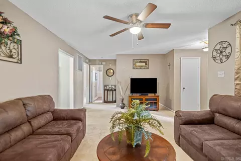594 Joyce Dr, Benton, AR 72019 photo 10