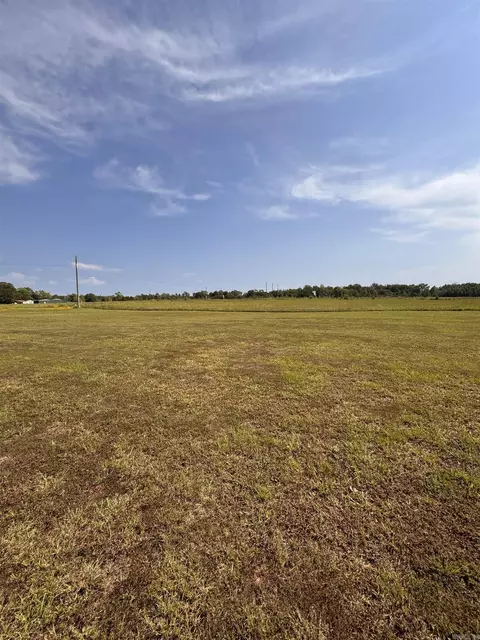 127 Proctor, Romance, AR 72136 photo 4