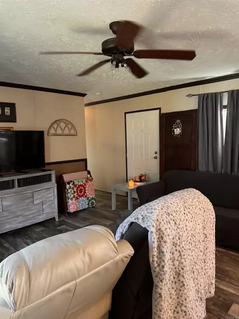 127 Proctor, Romance, AR 72136 photo 9