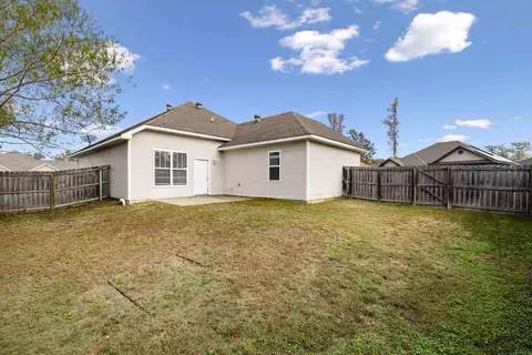 Exterior - 2701 Eden, Benton, AR 72015 photo 7 of 9
