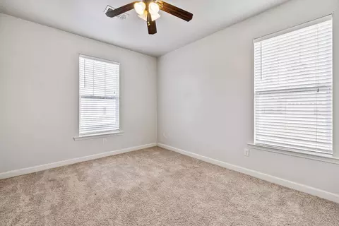 Bedroom - 2701 Eden, Benton, AR 72015 photo 4 of 6