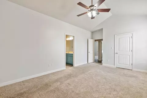 Bedroom - 2701 Eden, Benton, AR 72015 photo 6 of 6