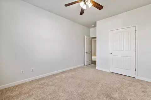 Bedroom - 2701 Eden, Benton, AR 72015 photo 3 of 6