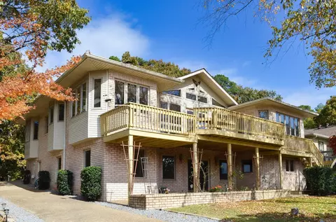 148 Castano Dr, Hot Springs Village, AR 71909