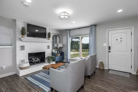 3476 Edgewood Dr, Bismarck, AR 71929 photo 6