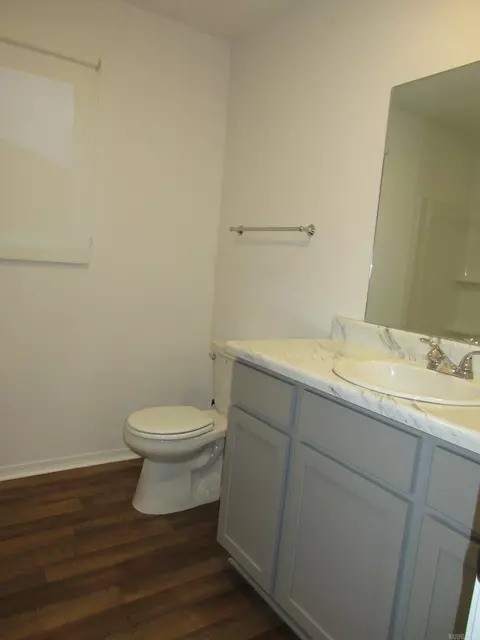 Bath - 5025 Windflower Cv, Alexander, AR 72002 photo 3 of 4