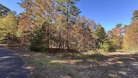 6 Buque Ln, Hot Springs Village, AR 71909