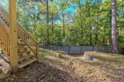Exterior - 2104 Cherry Xing, Benton, AR 72015 photo 5 of 12