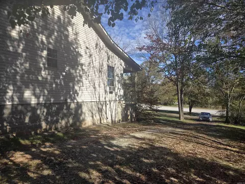 Exterior - 430 S Main St, Mount Pleasant, AR 72561 photo 5 of 5