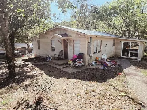 314 Marion Anderson Rd, Hot Springs, AR 71913