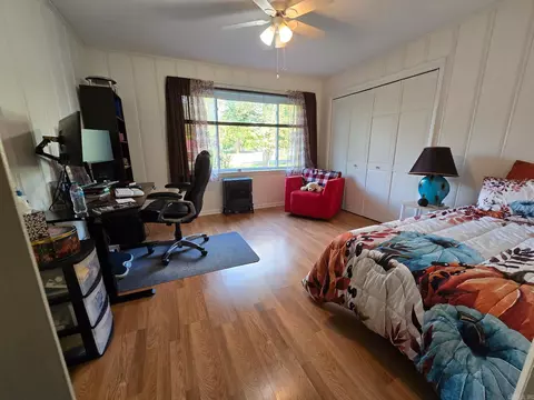 Bedroom - 100 E Campus St, Marshall, AR 72650 photo 1 of 5