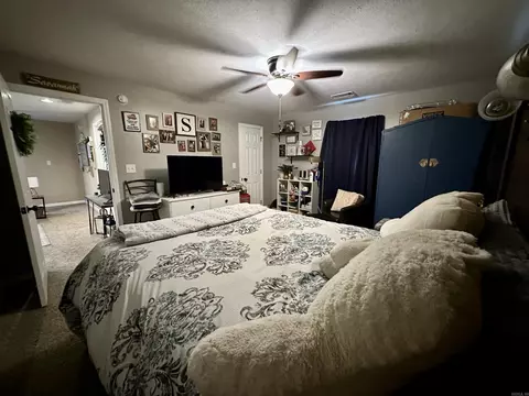 Bedroom - 400 2nd St, Pangburn, AR 72121 photo 9 of 10