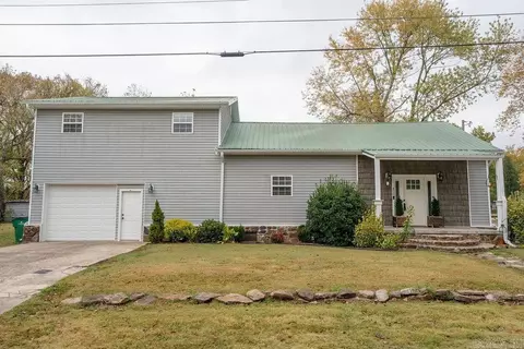 Exterior - 400 2nd St, Pangburn, AR 72121 photo 5 of 8