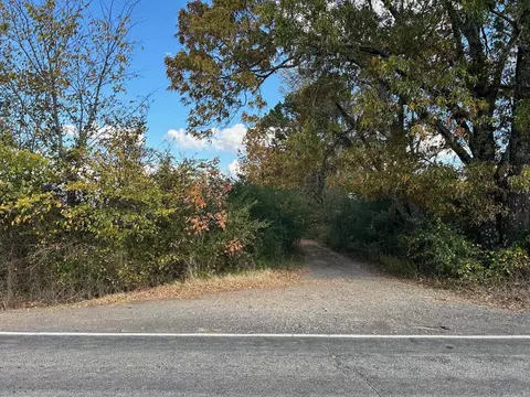 415 E Highway 375 E, Mena, AR 71953 photo 4