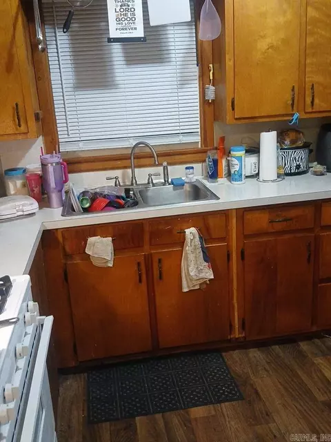 16 S Richard Dr, Pine Bluff, AR 71602 photo 3