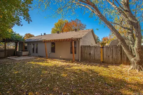 Exterior - 3000 Andrew Dr, Bryant, AR 72022 photo 6 of 14
