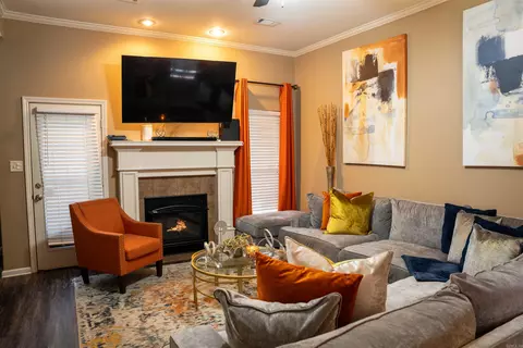 Living - 21 Ponds Edge Ln, Alexander, AR 72002 photo 1 of 3