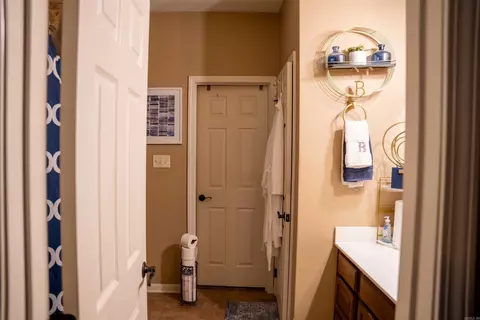 Entry Way - 21 Ponds Edge Ln, Alexander, AR 72002 photo 2 of 2
