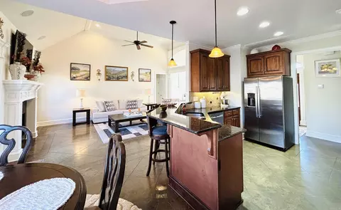 Kitchen - 3858 Liberty Cv, Benton, AR 72015 photo 4 of 4
