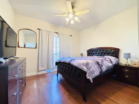 Bedroom - 3858 Liberty Cv, Benton, AR 72015 photo 3 of 6