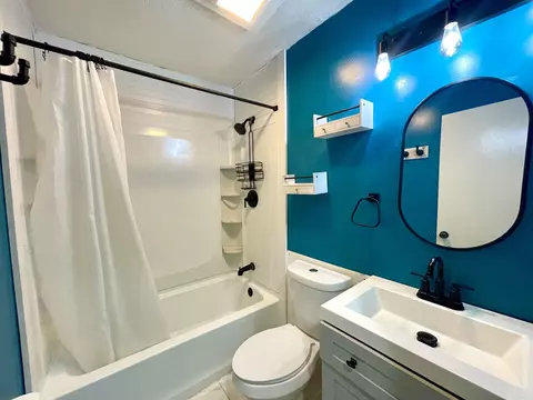 Bath - 1217 2nd St, Trumann, AR 72472 photo 1 of 2