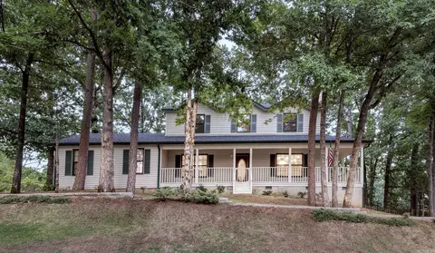 2101 Hickory Nut Ct, Little Rock, AR 72211