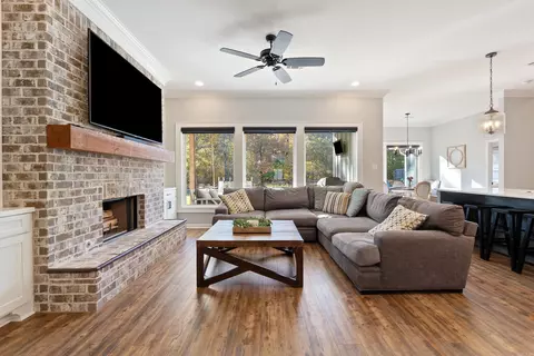Living - 6080 Meridian Dr, Alexander, AR 72002 photo 1 of 2