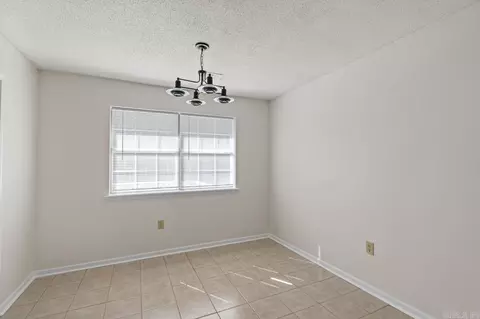 Dining - 51 Fieldcrest Cir, Cabot, AR 72023 photo 1 of 2