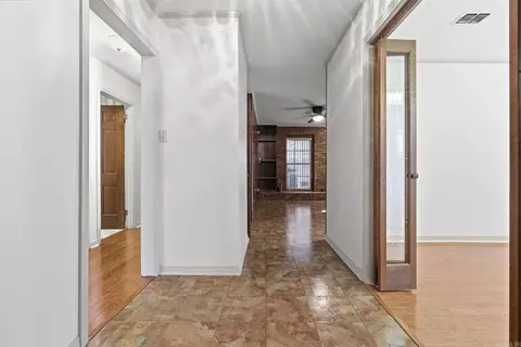 Entry Way - 2002 W 42nd Ave, Pine Bluff, AR 71603 photo 1 of 4