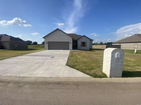 244 Quincy Cir, Trumann, AR 72472 photo 2