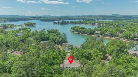 7 Resplandor Ct, Hot Springs Village, AR 71909