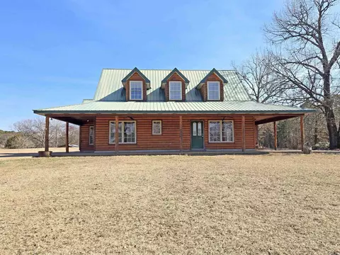371 Mountain Trail Rd, Shirley, AR 72153