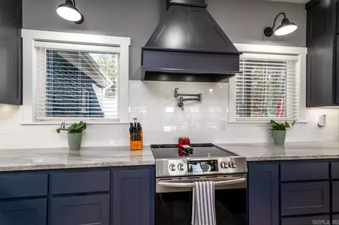 Kitchen - 24 Blue Jay Way, Conway, AR 72032 photo 5 of 5