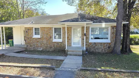 723 W 51st St, North Little Rock, AR 72118