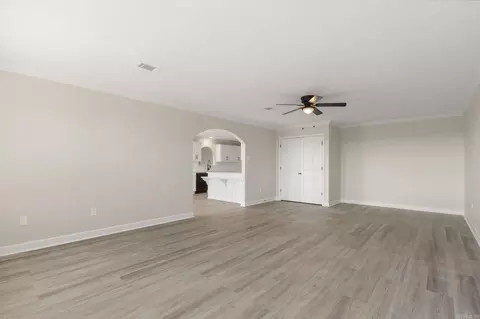 Living - 38 Windwood Loop, Conway, AR 72034 photo 8 of 10
