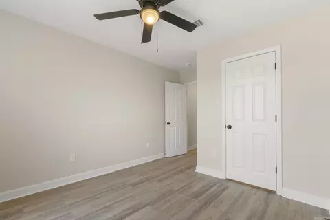 Bedroom - 38 Windwood Loop, Conway, AR 72034 photo 3 of 4