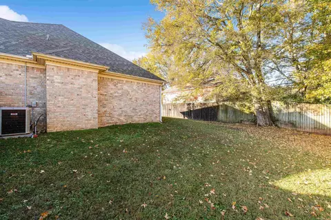 Exterior - 6121 Westminster, Benton, AR 72019 photo 7 of 12