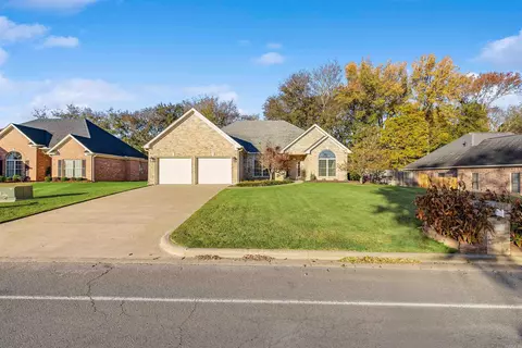 Exterior - 6121 Westminster, Benton, AR 72019 photo 10 of 12
