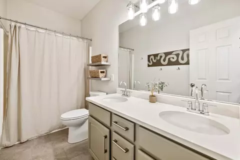 Bath - 6121 Westminster, Benton, AR 72019 photo 6 of 7