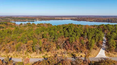 150 Northview Dr, Conway, AR 72032 photo 2