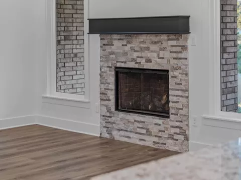 Living - 122 Harmony Vlg, Haskell, AR 72015 photo 4 of 4