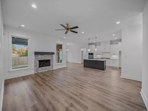 Living - 122 Harmony Vlg, Haskell, AR 72015 photo 2 of 4