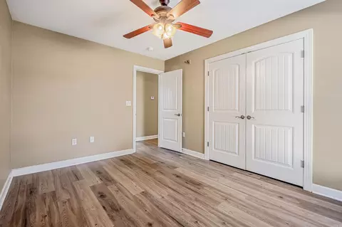 Bedroom - 53 Eaglebrook, Conway, AR 72032 photo 3 of 5